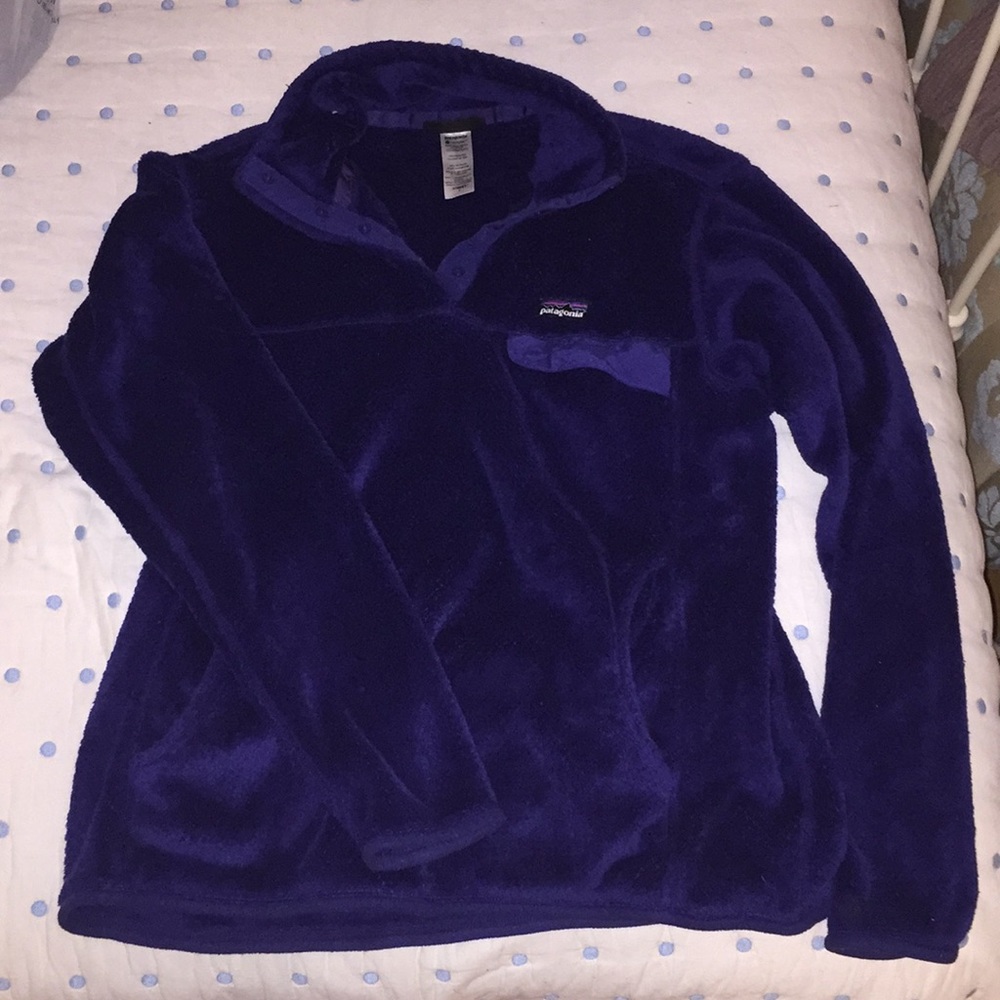 Dark blue/purple Patagonia